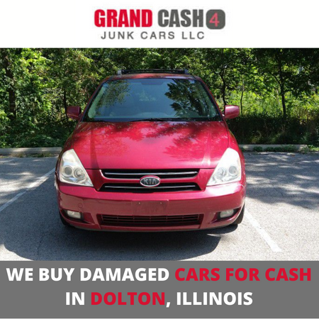 We buy damaged cars for cash in Dolton, Illinois